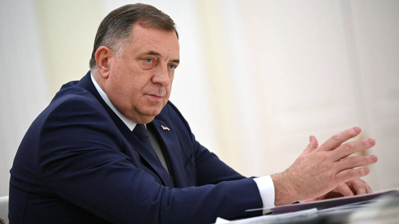 Сараево негласно налаживает ВТС с Киевом, сообщил источник